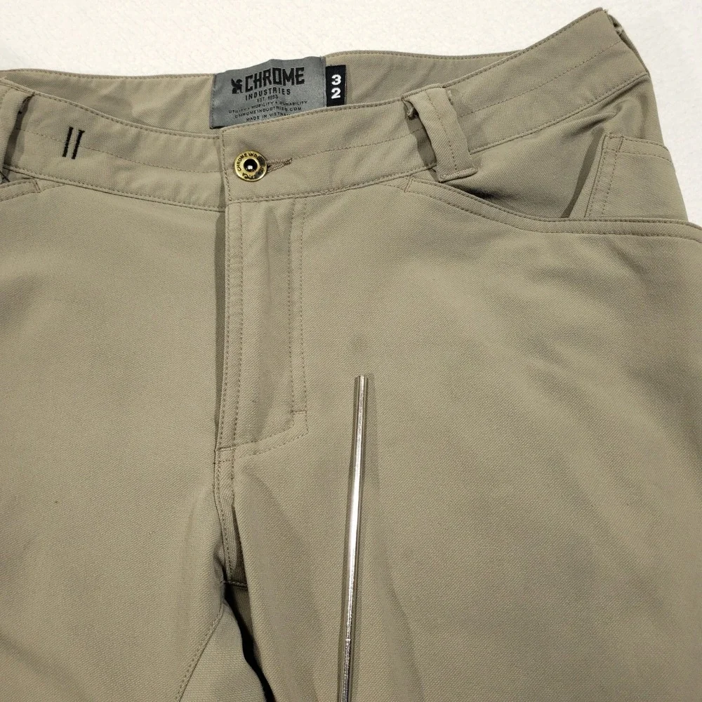 Chrome Industries Shorts Men 32 Tan Stretch Cycling Utility 000541 121516